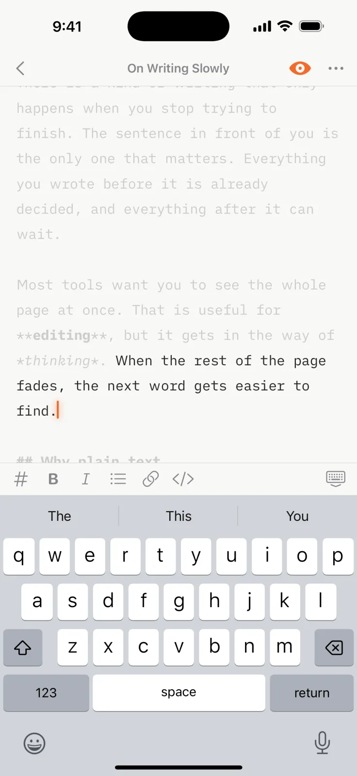 Quill on iPhone in focus mode: one sentence is sharp and the rest of the page is dimmed.